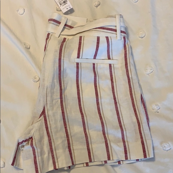 paper bag waist shorts - Picture 4 of 4